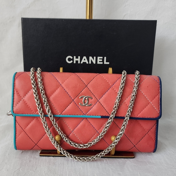 CHANEL Handbags - Auth RARE Chanel Lambskin Quilted Trifold 3 Colors WALLET